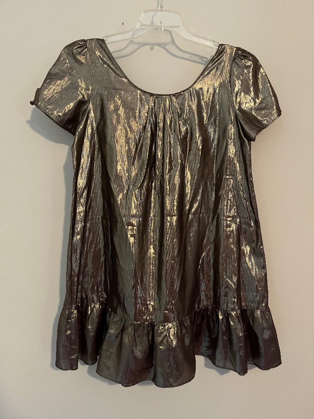 LaROK Gold Metallic Top Medium